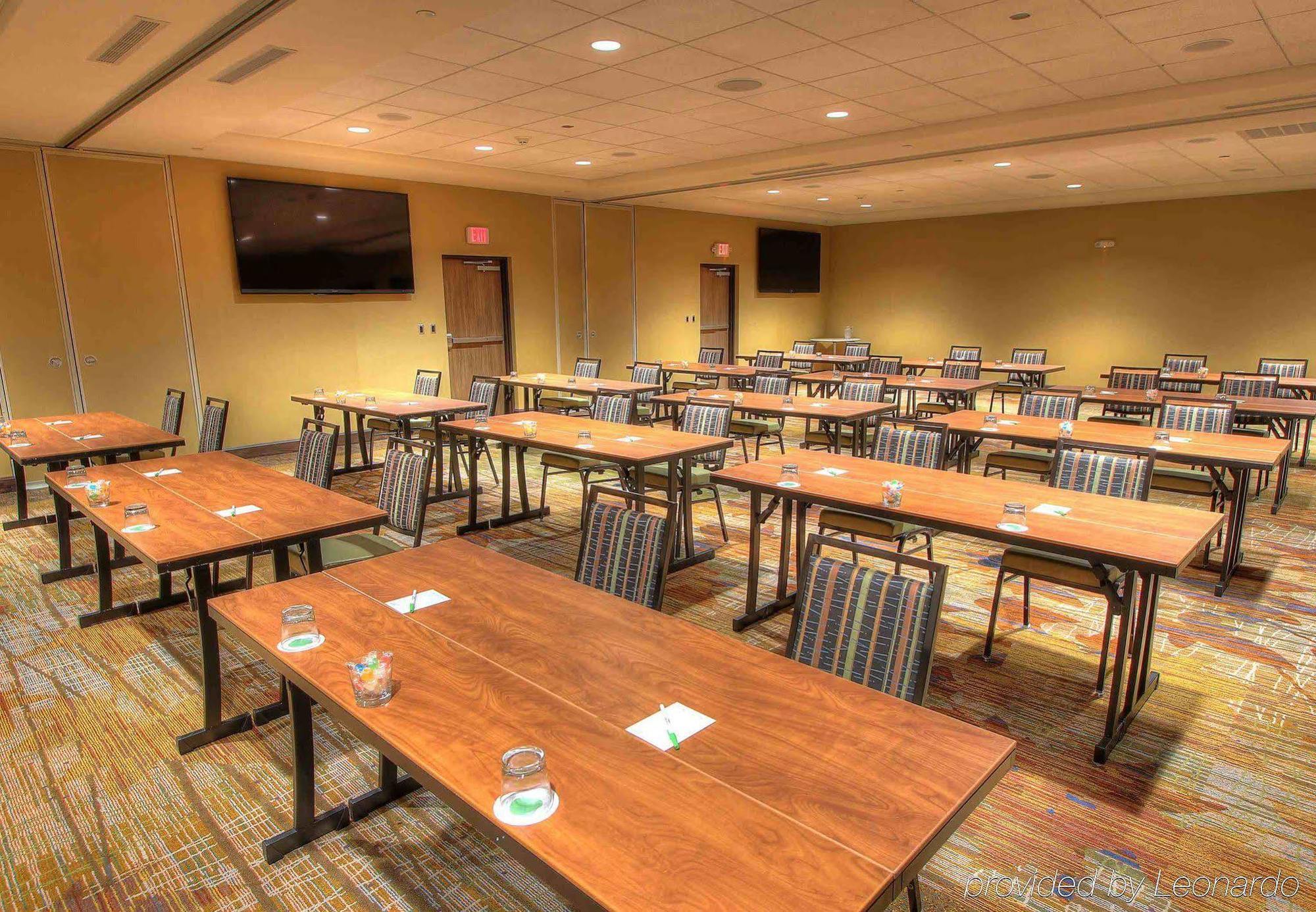 Courtyard By Marriott Gatlinburg Downtown Hotel Exterior foto